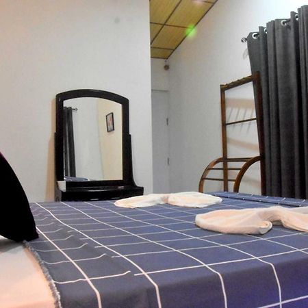 Hotel H2O Gampola Eksteriør bilde